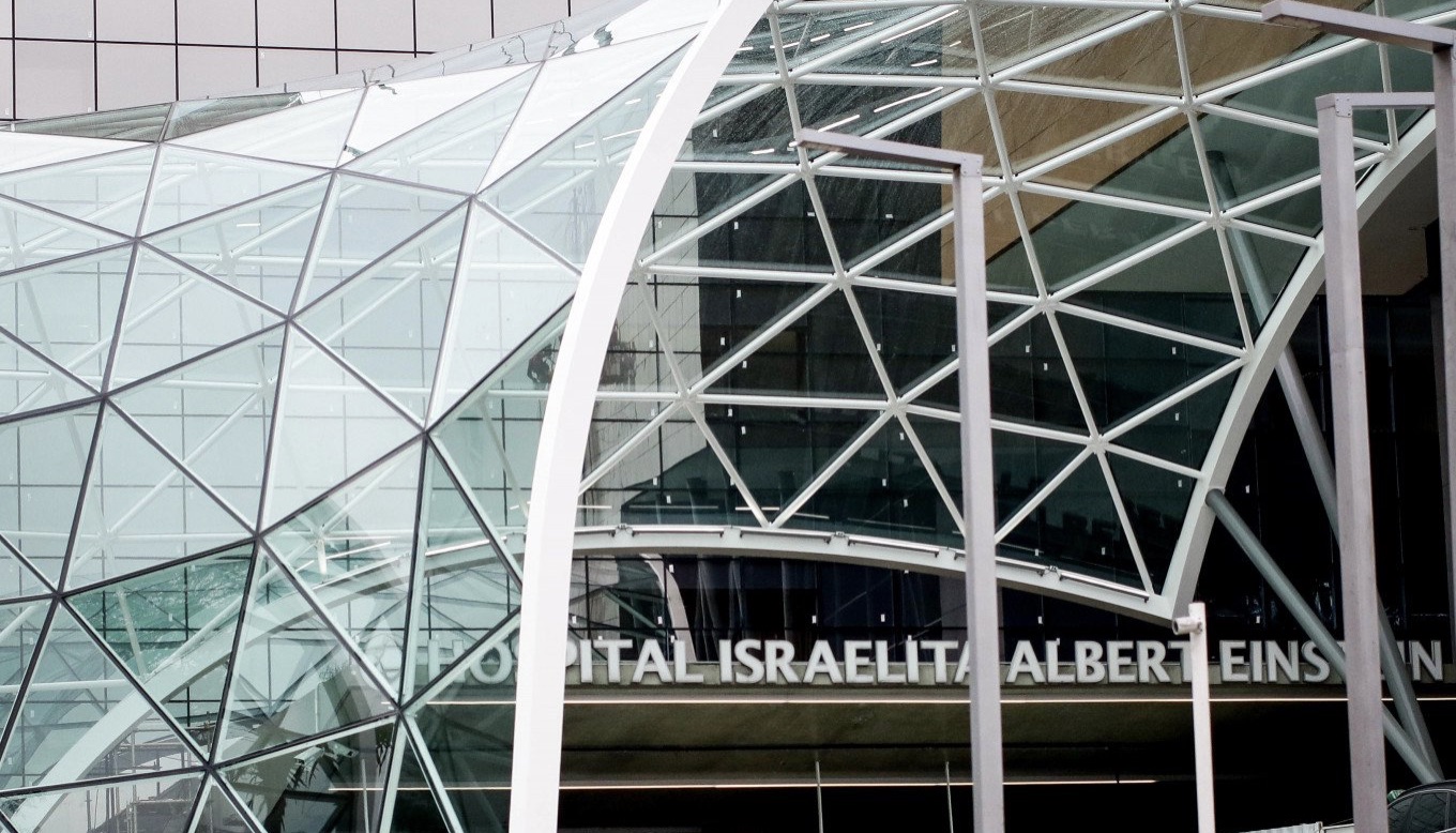 o hospital-albert-einstein-anunciou-que-nao-recomenda-medicos-a-receitarem-cloroquina-para-pacientes-infectados-com-o-novo-coronavirus